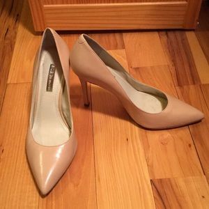 BCBGENERATION 6.5 Nude Leather Pumps